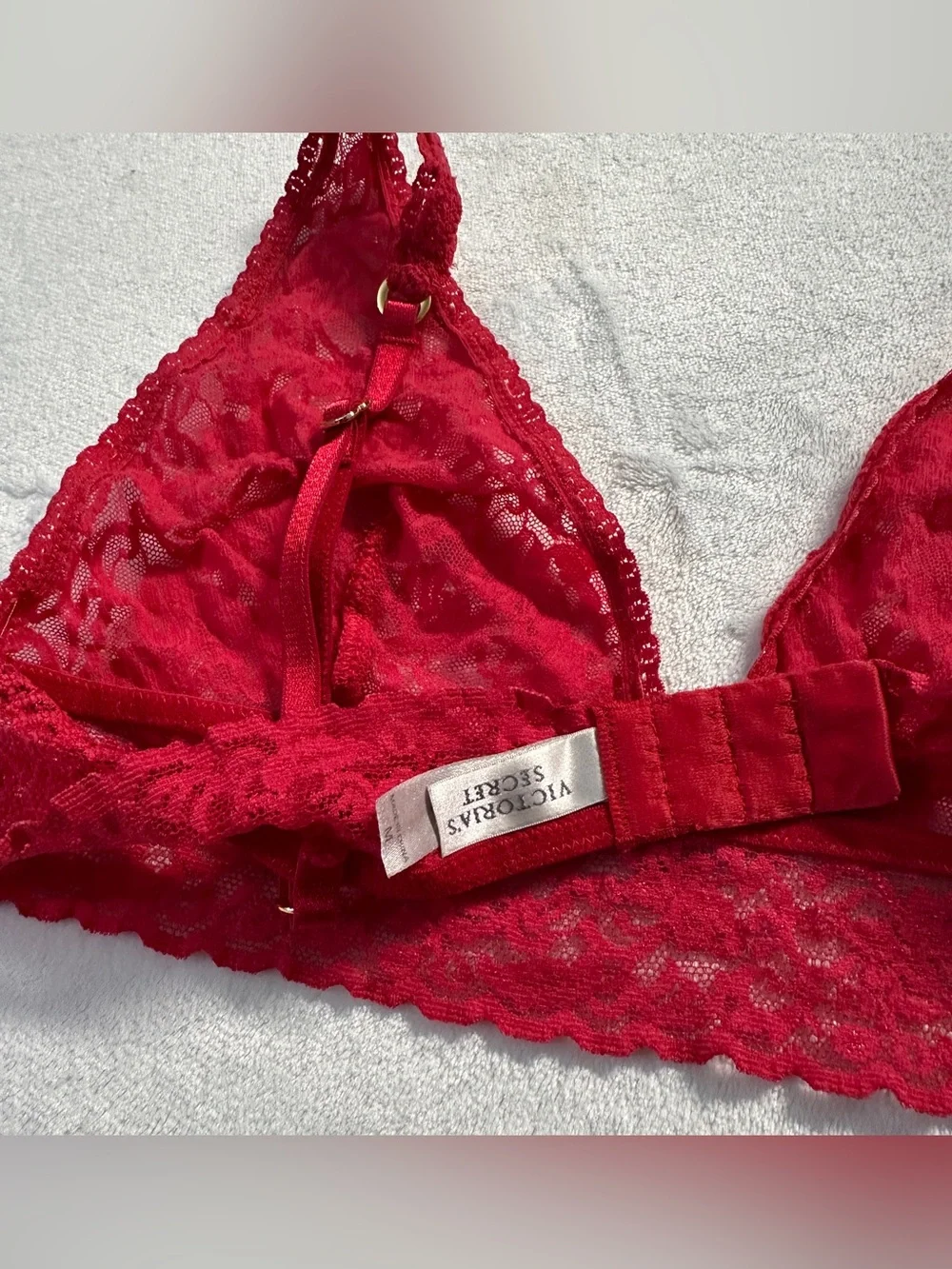 Y2K '09 VICTORIA'S SECRET women's red lace triangle bralette, M. - Picture 4 of 5